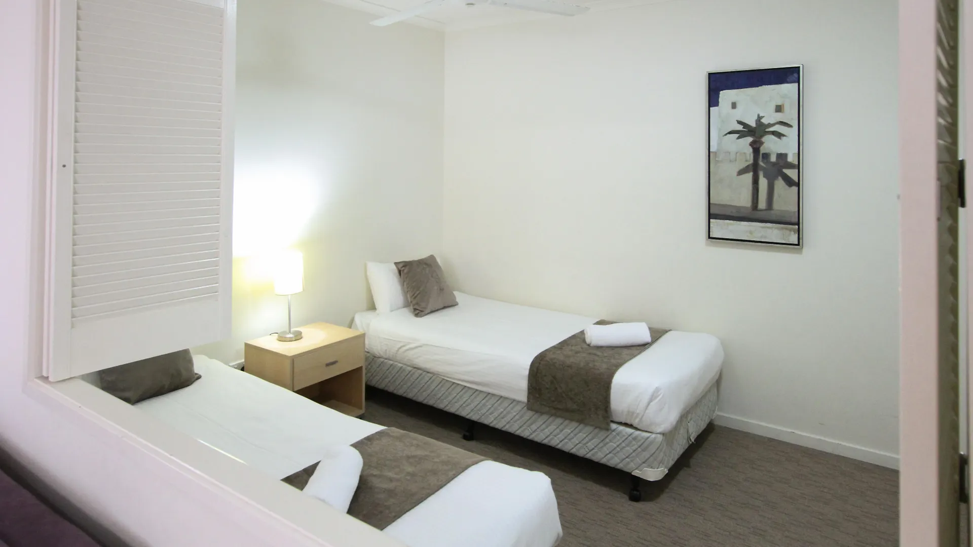 Caloundra Central Apartment Hotel Official