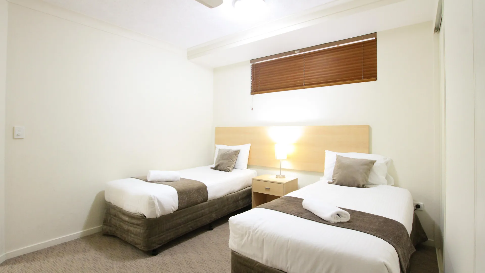 Caloundra Central Apartment Hotel Official Aparthotel