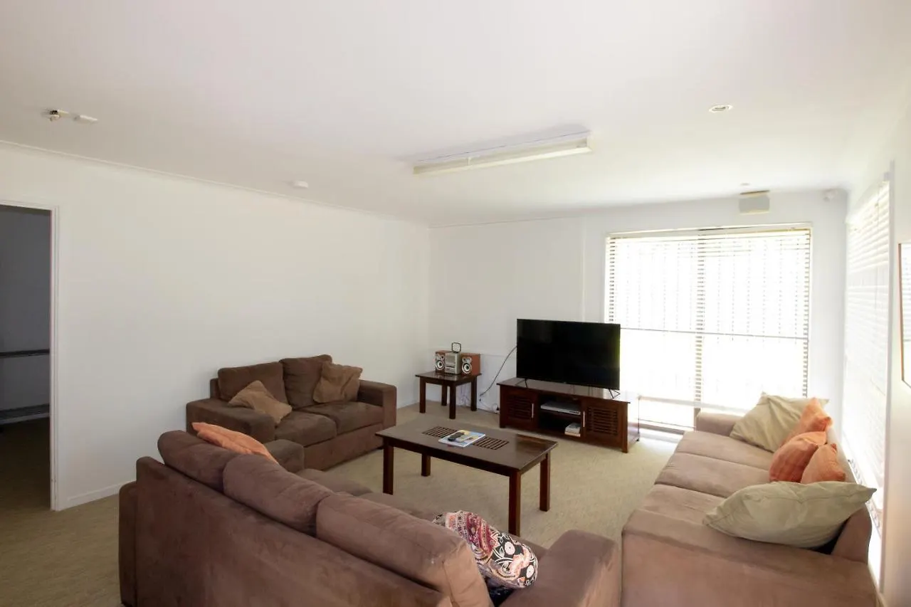 Caloundra Central Apartment Hotel Official Aparthotel